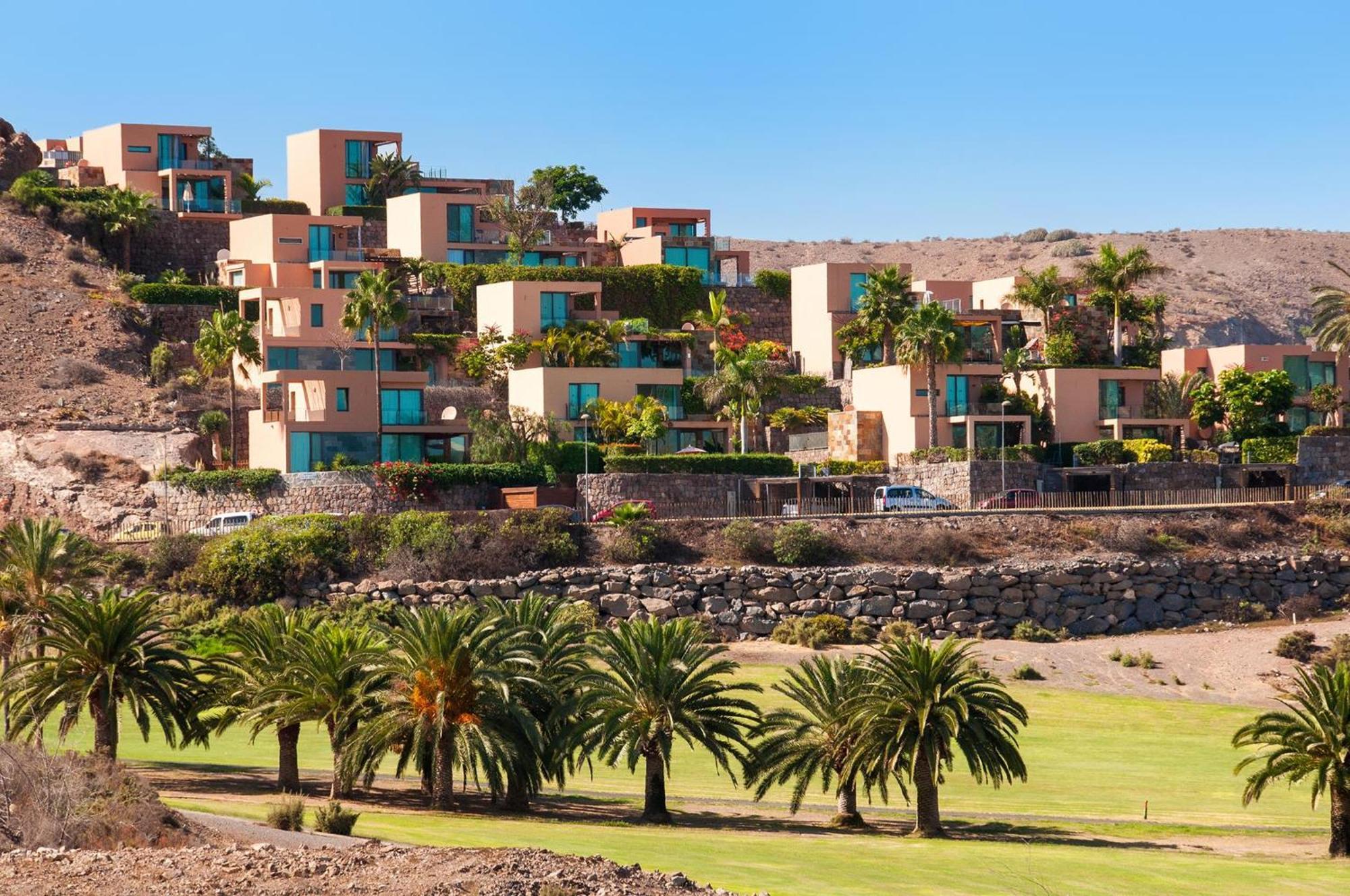 Lagos 36 By Villagrancanaria