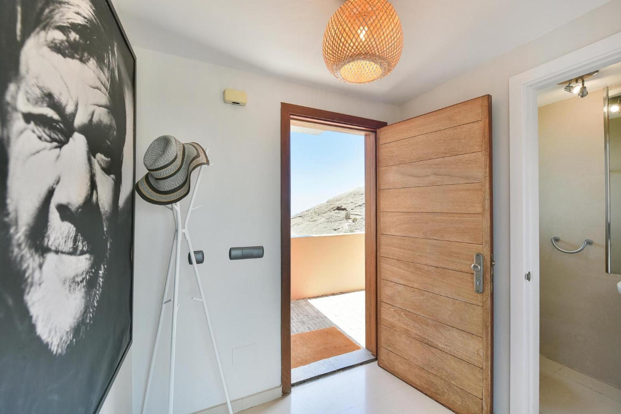 Lagos 36 By Villagrancanaria